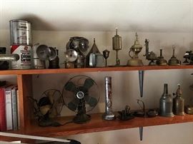 Vintage fans, gas lamps, vapor lamps, miner's lamps, other vintage/antique lamps
