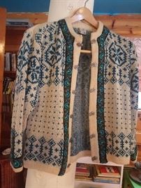 Vintage nordic sweater, excellent condition