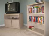 Magnavox TV, Blonde TV Stand & Bookcase