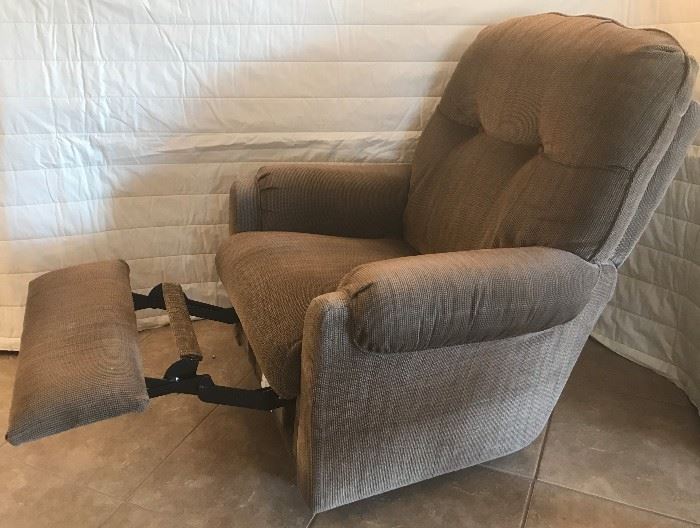 Memory Lane Estate Sale is packed with stuff starts on 2/8/2017