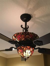 Tiffany Style Light Fixture/Fan