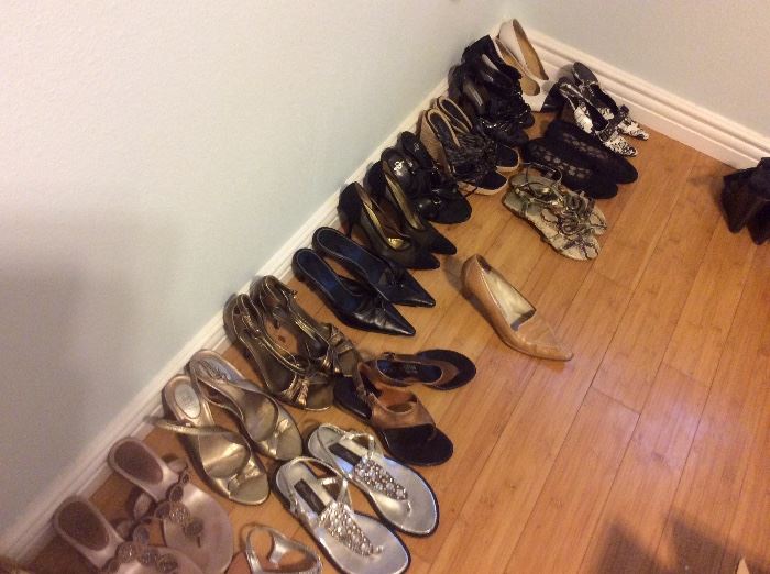 Women's shoes and sandals, size 6