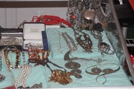 Montclair Estate Liquidation Sale - Estate Sales By Olga