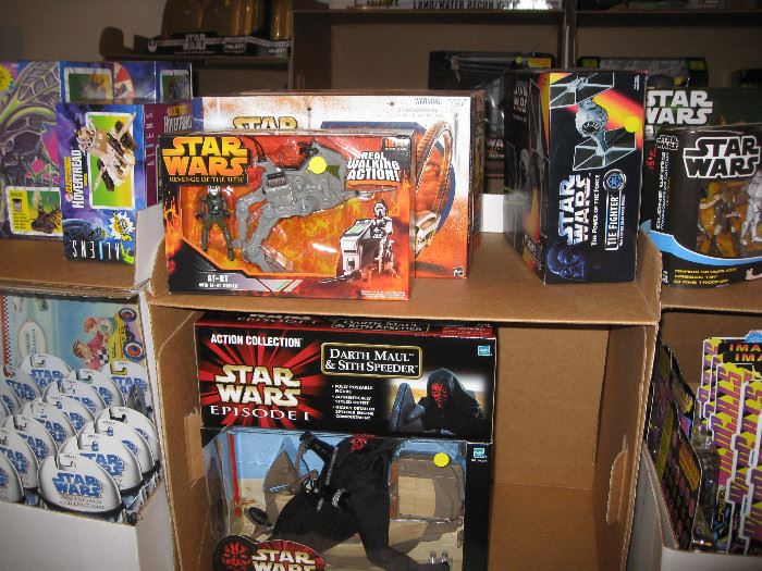 Star Wars Episode 1 and many more figures