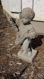 Outdoor statuary