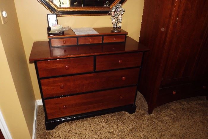 Ethan Allen chest of drawers (2 available)