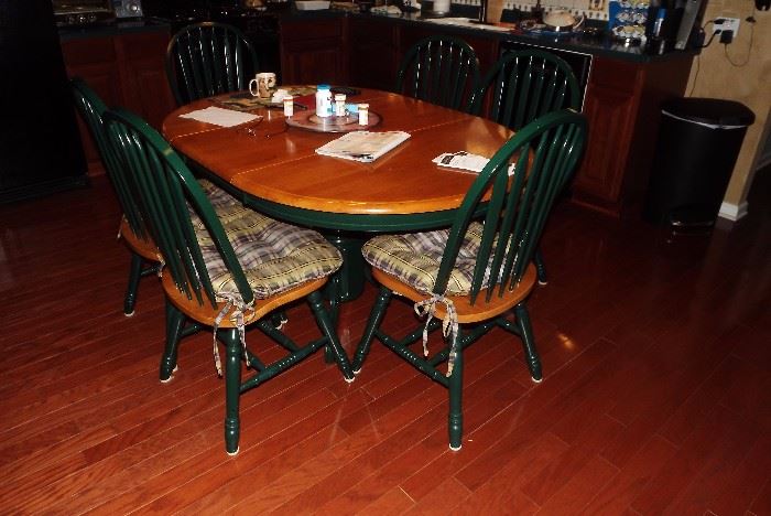 Kitchen table with 6-chairs