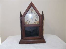 VINTAGE Seth Thomas STEEPLE Clock - (Walnut)