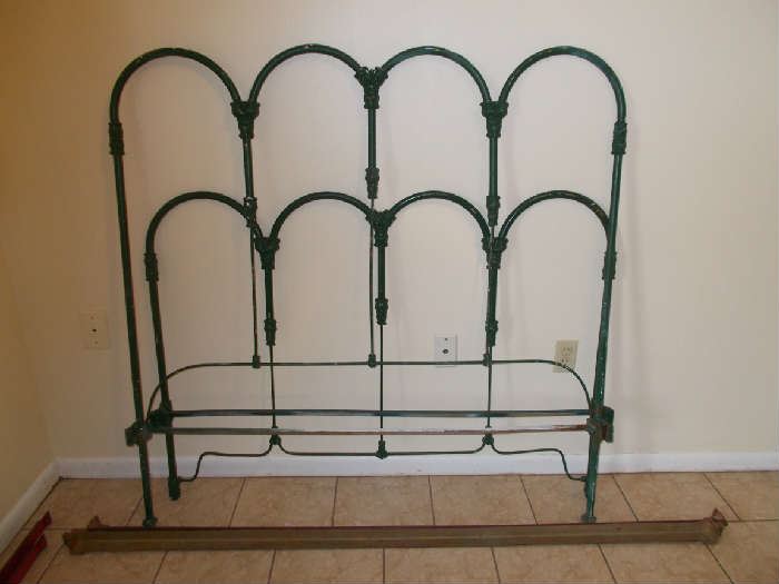 VINTAGE Metal Double Bed with Metal Side Rails 
