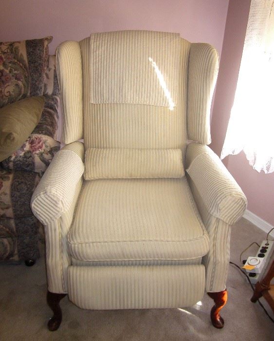 Very nice wing-back recliner, solid construction, made in U.S.A.