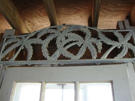 Metal Palm Tree Trim