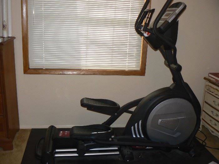 Sole E25 Elliptical Rarely used purchased from Dick's Sporting Goods.  20 inch stride, 19 lb fly wheel, 6" x 2" LCD display, articulating pedals,  Mp3 compatible/adjust tilt display/power incline 22"W x 70"L x 64"T