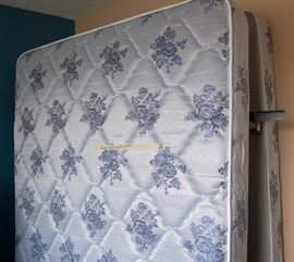 BARELY USED QUEEN SIZE MATTRESS AND BOX SPRINGS