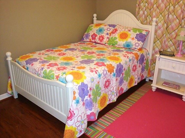 FULL SIZE BED WITH "SWEET" BEDDING