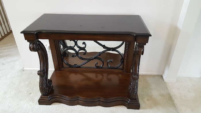 Marble top entry way table
