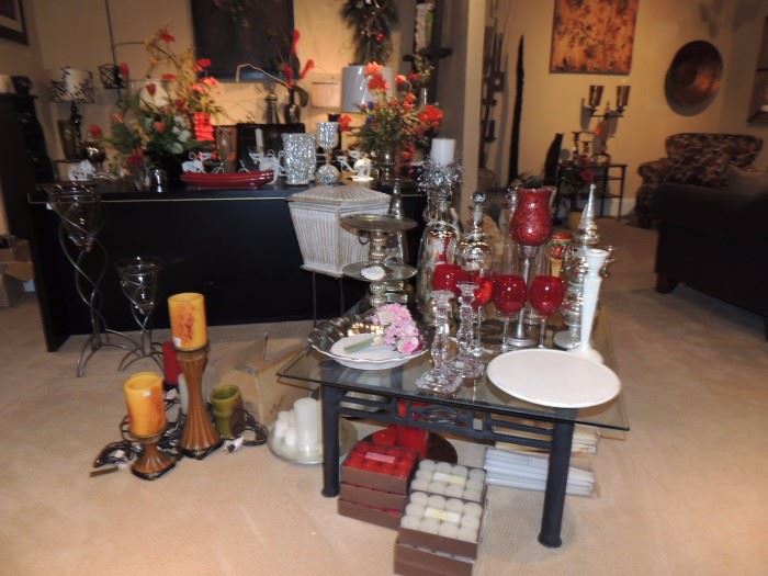 Business Liquidation Home Decor Holiday starts on 2/16/2017