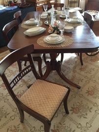 Dining table, 8 chairs, 2 leafs. VERY good condition! 