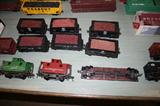 Atlas & Weaver O scale 2 rail car kits - RTR