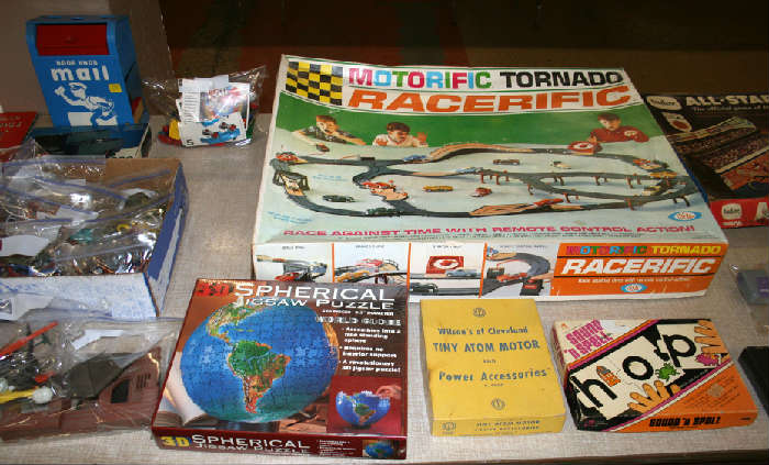 Atom motor kit and Motorific Racerific Tornado set. 3D globe puzzle unopened in box.
