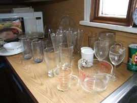 KITCHEN GLASSWARE