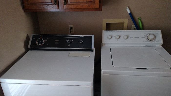 Gas Dryer and Washing Machine