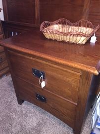 Mission style 2-drawer nightstand