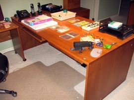 Downstairs bedroom   Large Desk and office stuff