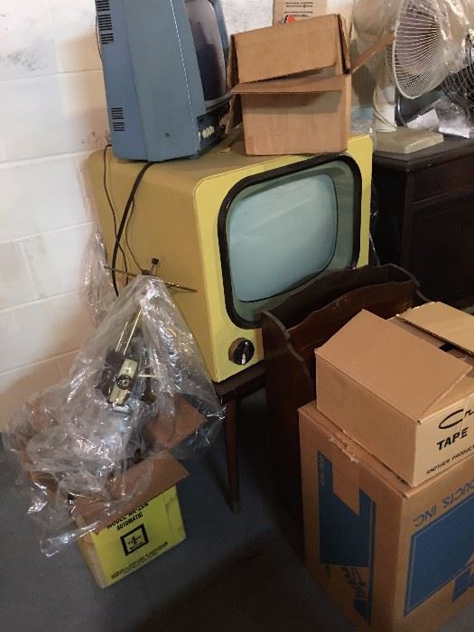Vintage TV's 