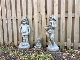 Concrete statuary