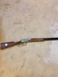 Model 30 30 Daisy Heddon Buffalo Bill BB gun