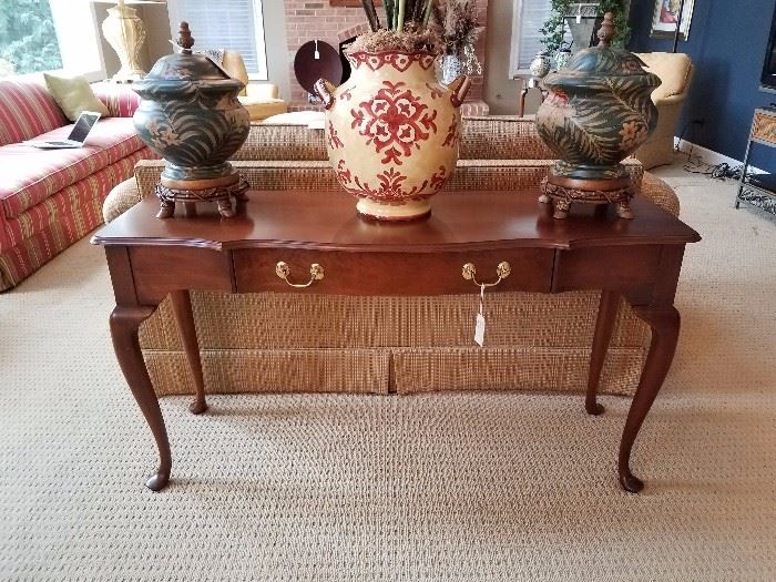 Harden cherry wood sofa table, accessories