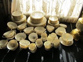 Lenox Harvest service for 12