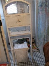 Bathroom wicker items