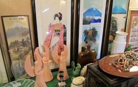 vtg Japanese paintings on silk