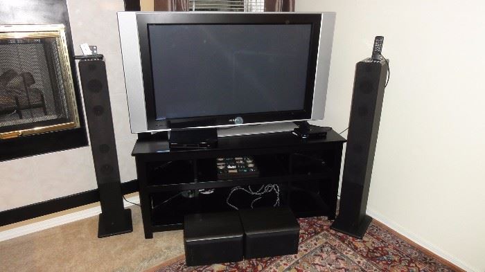 Working TV, TV stand and speakers