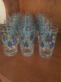 Matching vintage glasses for pottery