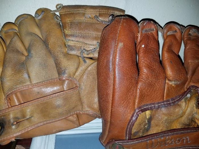 Antique Vintage 1940’s Rawlings KK Model Ken Keltner split finger baseball glove
