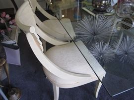 GLASS TOP DINING ROOM TABLE AND 6 CHAIRS BY ELLO