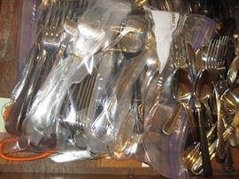 FLATWARE