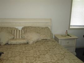 KING SIZE BED ROOM SET