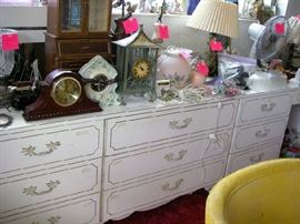 White Furniture includes, Dresser, Vanity, Desk, Dresser