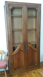 Nice Italian illuminated china