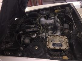 under the hood of the 1978 Rolls Royce Silver Shadow