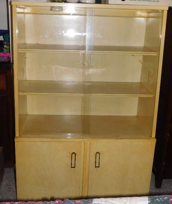 Vintage Blonde display/china cabinet