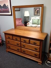 Vintage Sumter Cabinet Maple Eight-Drawer Dresser w/ Mirror