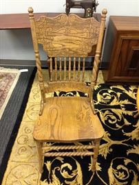Vintage Oak Dining Side Chair - Detail
