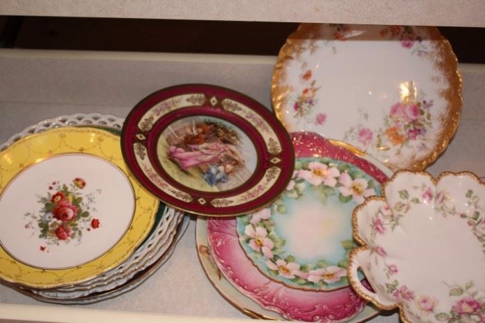 Decorative Plates & Platters