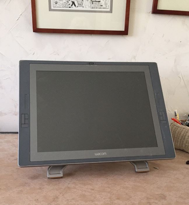 Wacom  Cintiq 21UX $450.00 with stand and Ergotron Mounting Extension Arm. Excellent condition..