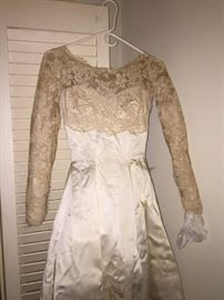 Vintage wedding dress