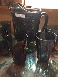 Carnival pitcher and glasses set